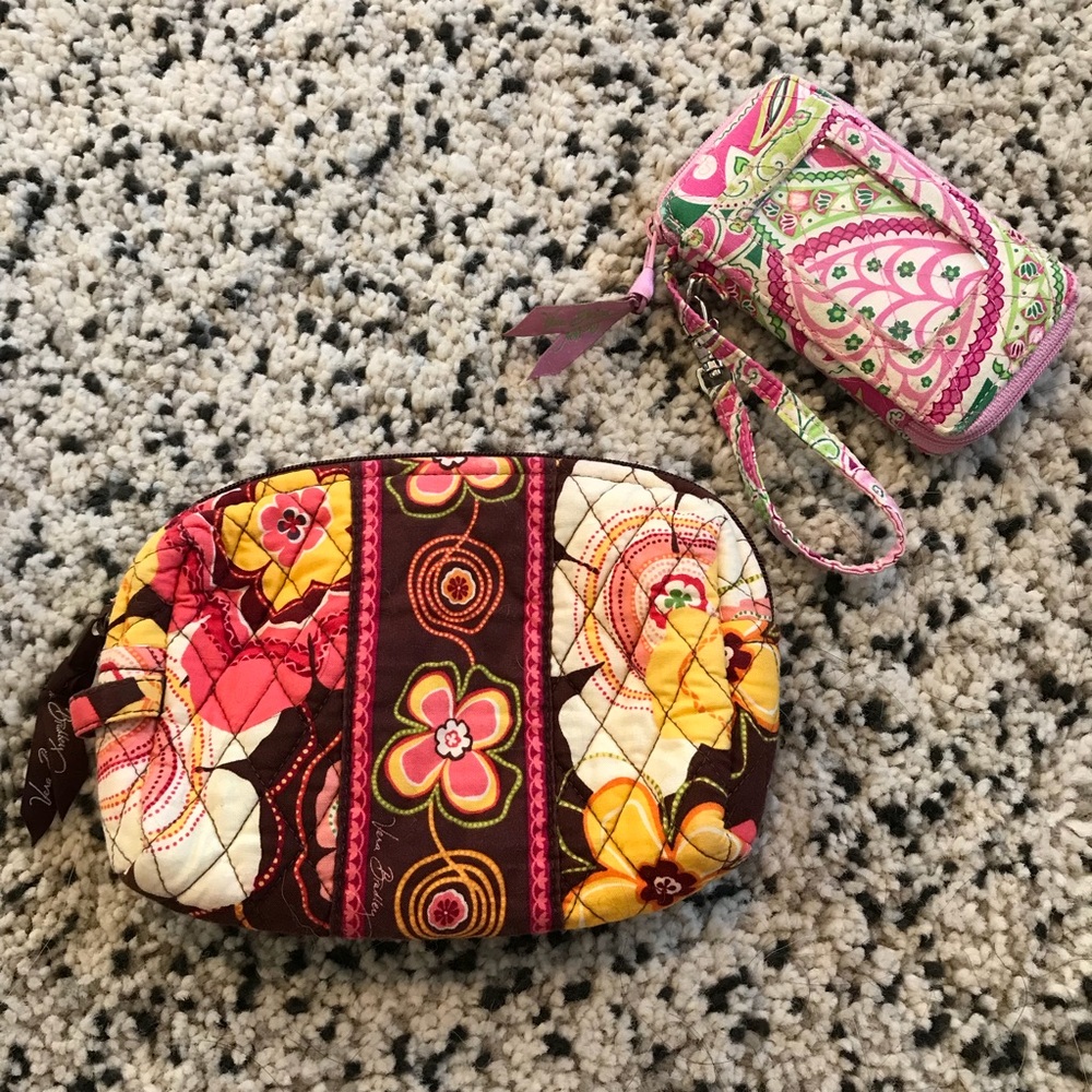 BUNDLE💕 Vera Bradley Cosmetic Bag & ID Wristlet